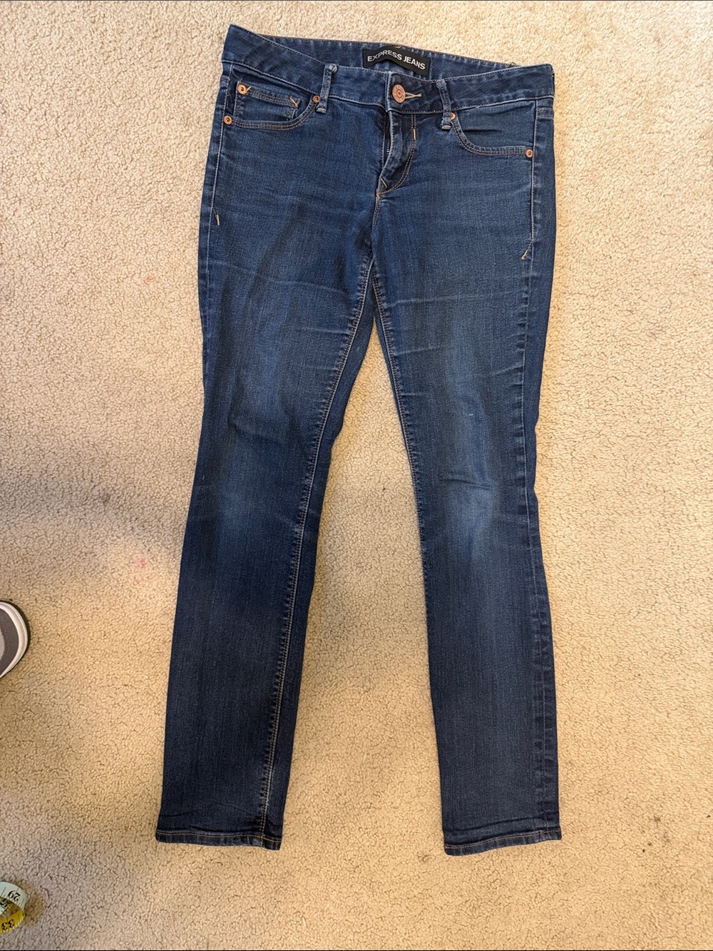 Express Stella Low Rise Ankle Skinny Jeans in Dark Wash